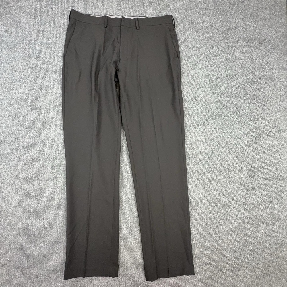 Haggar Pants Mens 36x32 Gray Slim Fit Microfiber Dress Slacks Business Office